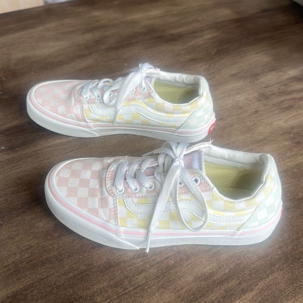 Vans Size 2 - Picture 3 of 16